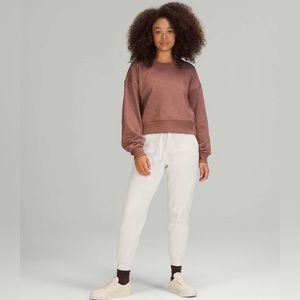 Lululemon Perfectly Oversized Cropped Crew *Spark
Smoky Topaz size 14